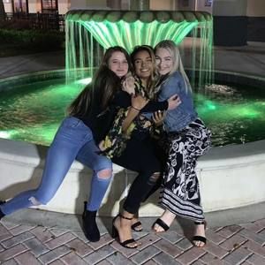 Meet your Posher, Shelby